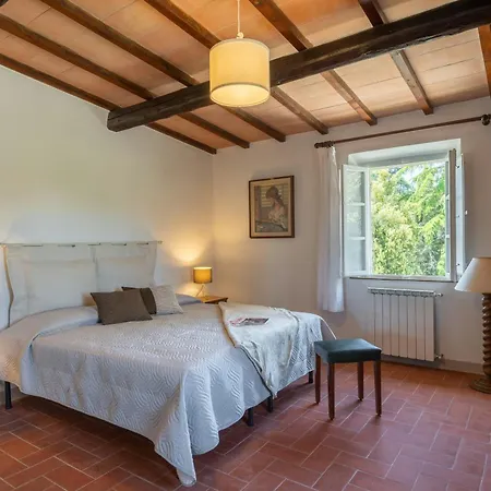 Historic With Pool In Casa vacanze *